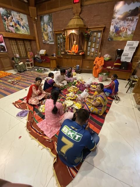 इस्कॉन सातारा येथील श्रीकृष्ण जन्माष्टमी उत्सव — छायाचित्र १ / ५१