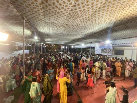 इस्कॉन सातारा येथील श्रीकृष्ण जन्माष्टमी उत्सव — छायाचित्र ४८ / ५१