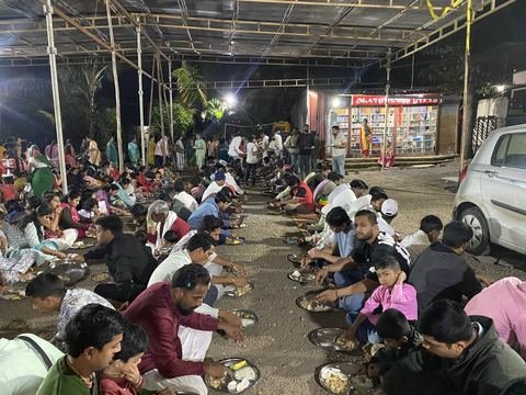 इस्कॉन सातारा येथील साप्ताहिक सत्संग — छायाचित्र ४ / ९