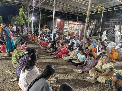 इस्कॉन सातारा येथील साप्ताहिक सत्संग — छायाचित्र ७ / ९